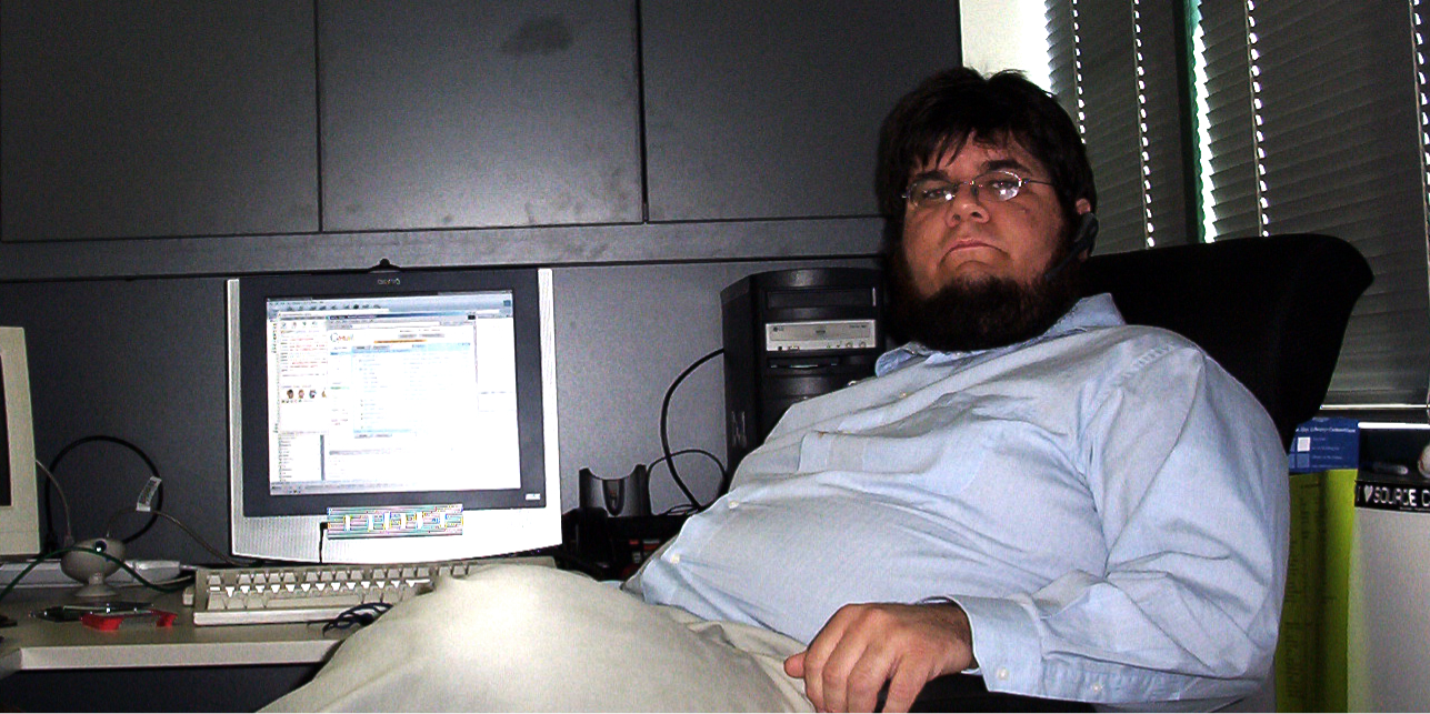 Ethische hackers kraken website Theo Francken en downloaden visum voor ...